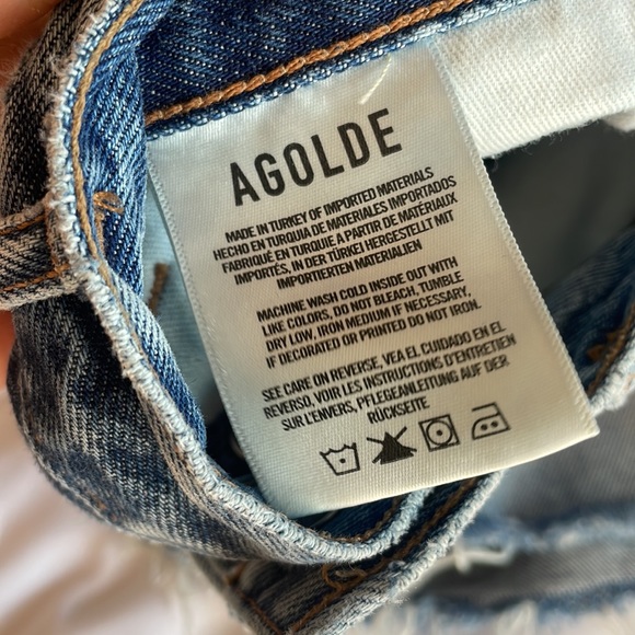 Agolde rumi shorts ! Darts added by the waist for a better fit - Picture 5 of 6